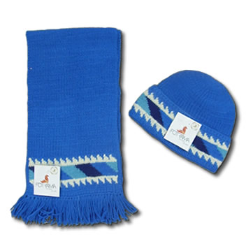 100% Alpaca Mountain Cap with designs/Scarf